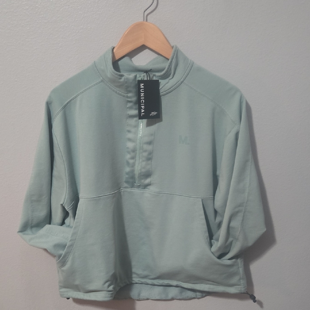 NWT Womens Municipal Light Green Pullover In Size Large